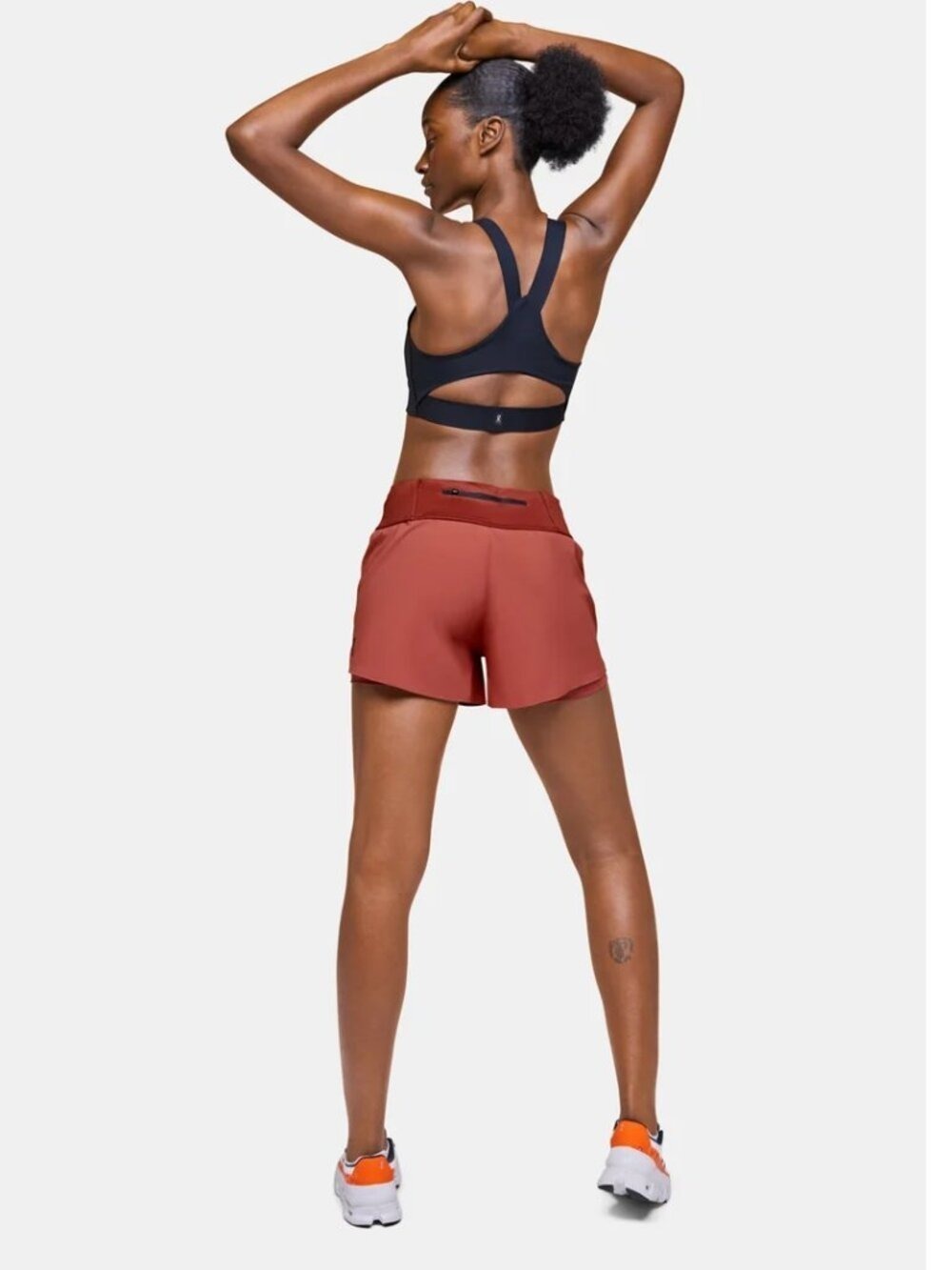On | Running Shorts In Auburn / Ruby - Picture 10 of 11